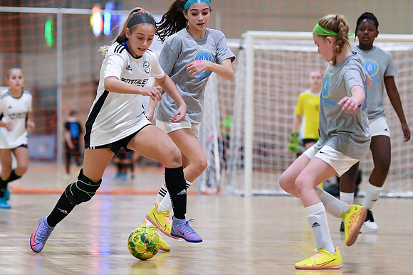 EMSC 2011 AC Futsal0301