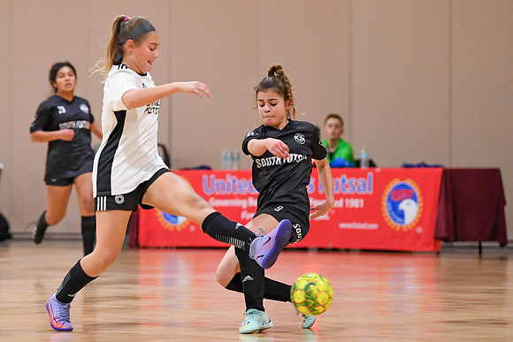 EMSC 2011 AC Futsal2770