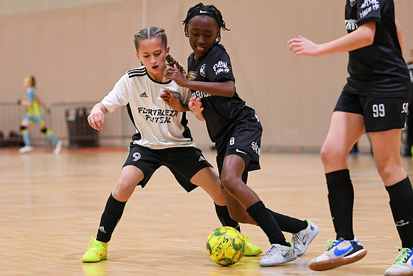 EMSC 2011 AC Futsal2546