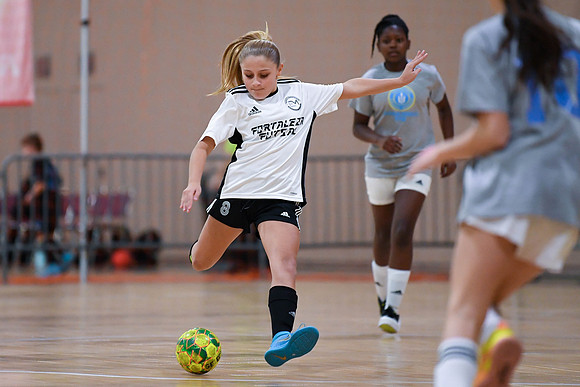 EMSC 2011 AC Futsal0350