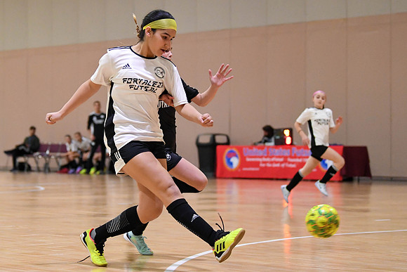 EMSC 2011 AC Futsal2133