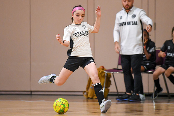 EMSC 2011 AC Futsal2045