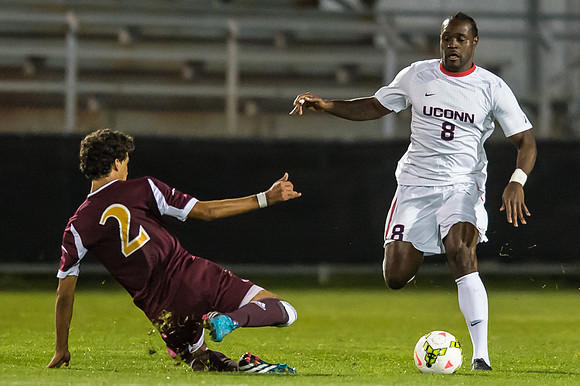 UCONN vs Iona0319