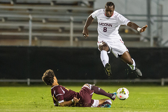 UCONN vs Iona0322