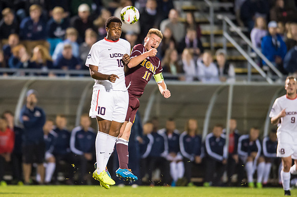 UCONN vs Iona0060
