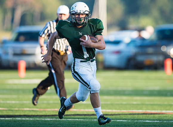 Locust Valley vs Carl Place1189